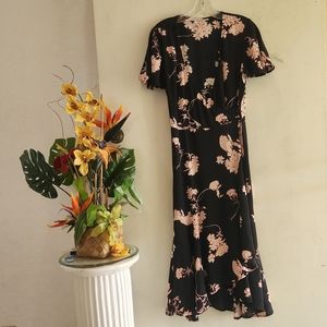 Chelsea28 Black Pink Floral Beautiful Small Wrap Maxi Dress